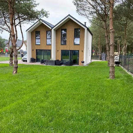 Morze Koło Jastrzębia Góra Wilcza 5 Casa de Férias *